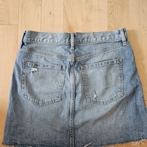 Gap jean skirt size 8